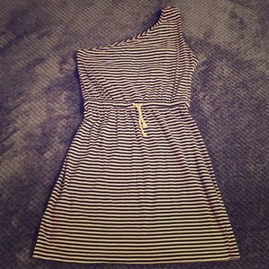 Women’s Echo One Shoulder Dress- size M